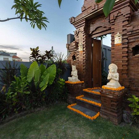 Phoenix Bed And Breakfast 4 Canggu Eksteriør bilde